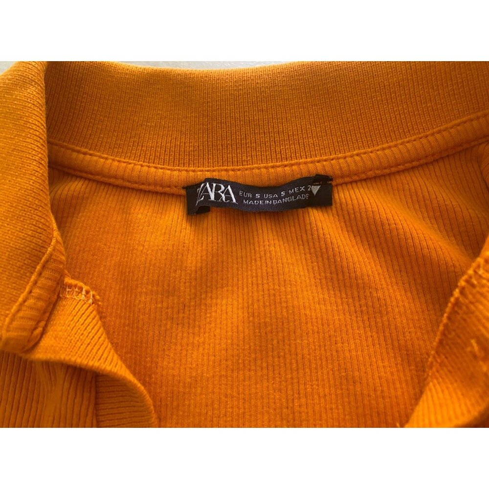 Zara Ribbed Long Sleeve Crop Top Women’s Size Small Orange Faux Button - Picture 4 of 7